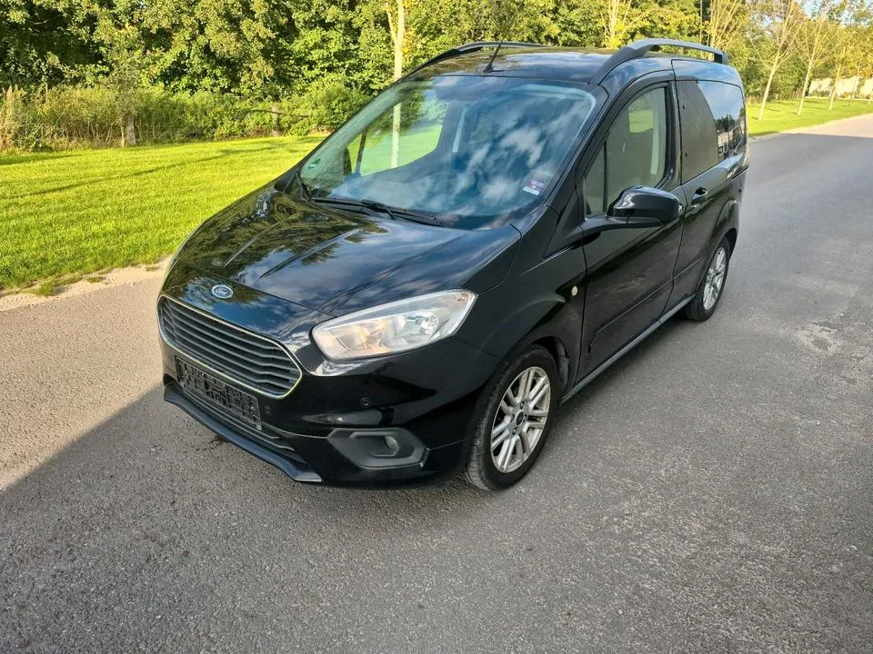 Ford Tourneo