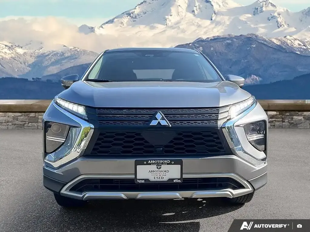 Mitsubishi Eclipse Cross 2023 photo 2