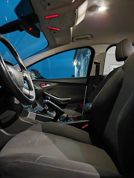 Ford Focus 2012 photo 3