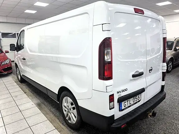Nissan Nv300 2017 photo 4