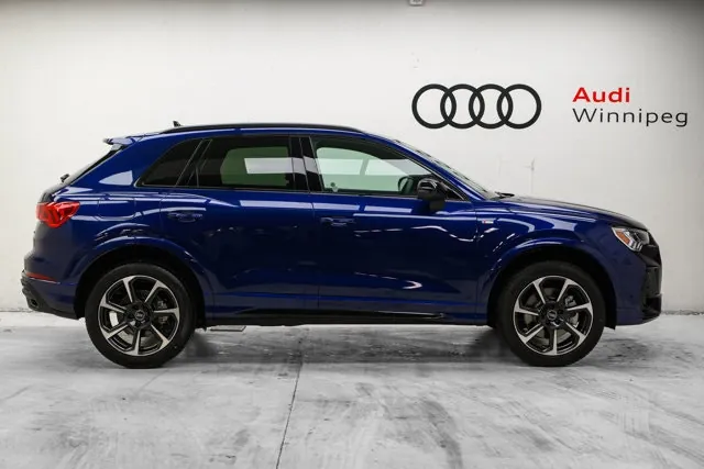 Audi Q3 2025 photo 3
