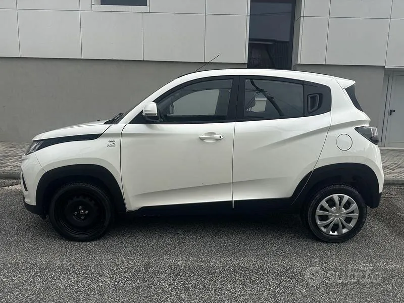 Mahindra Kuv100 Nxt 2023 photo 3
