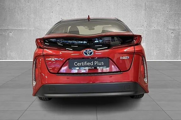Toyota Prius Plug-In Hybrid 2022 photo 4