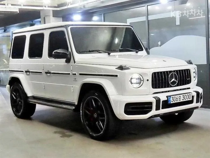 Mercedes-Benz G63