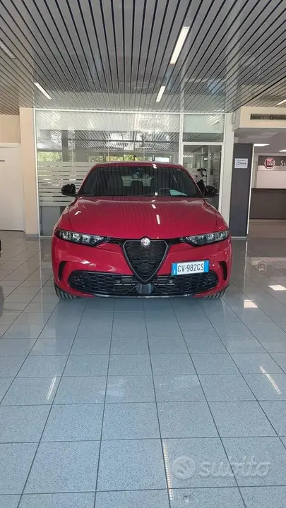Alfa Romeo Tonale 2024 photo 3