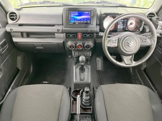 Suzuki Jimny 2025 photo 2