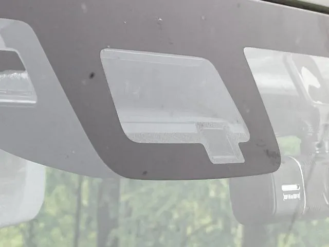 Suzuki Jimny 2025 photo 4