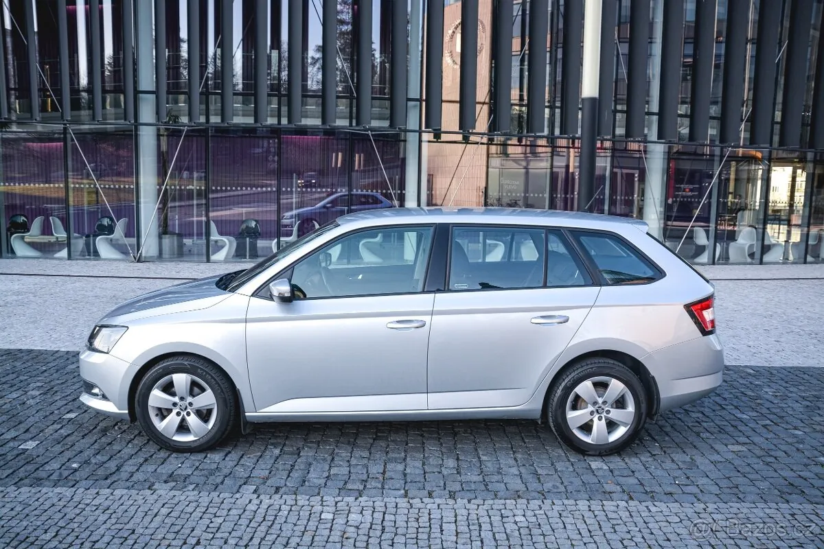Skoda Fabia 2017 photo 2