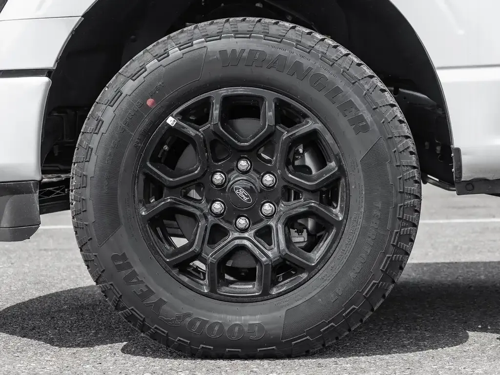 Ford F-150 2026 photo 4