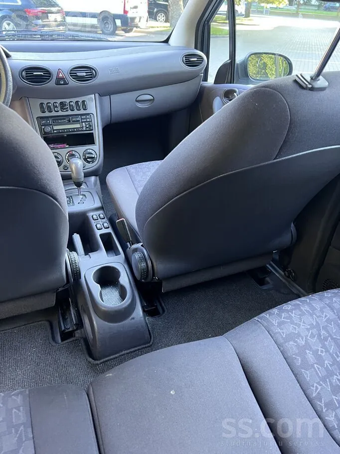 Mercedes-Benz A170 2003 photo 5