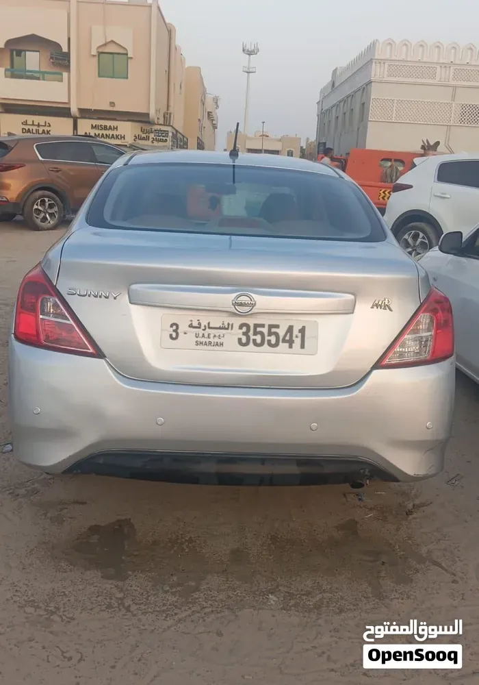 Nissan Sunny