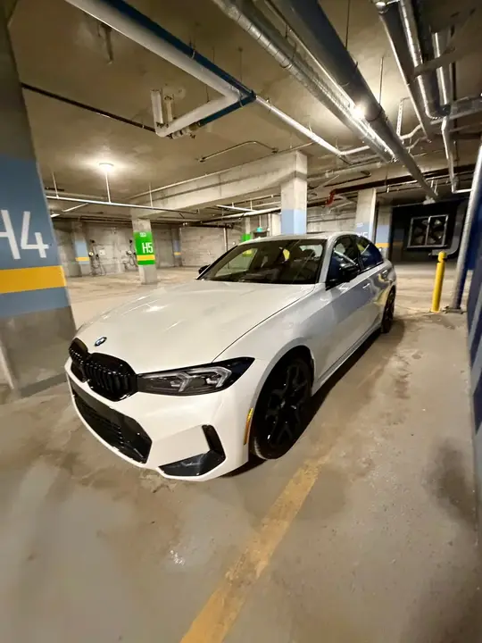 BMW 330I 2025 photo 4