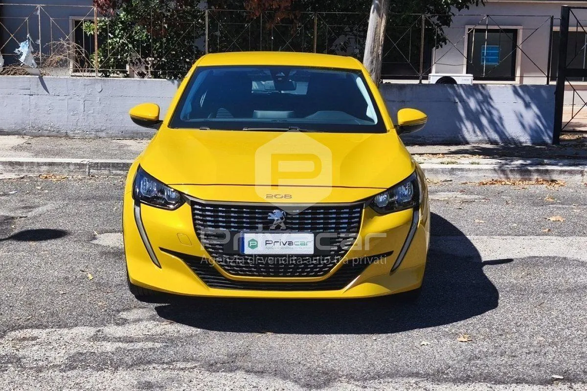 Peugeot 208 2021 photo 2