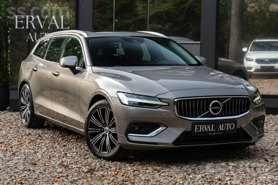 Volvo V60 2021 photo 3