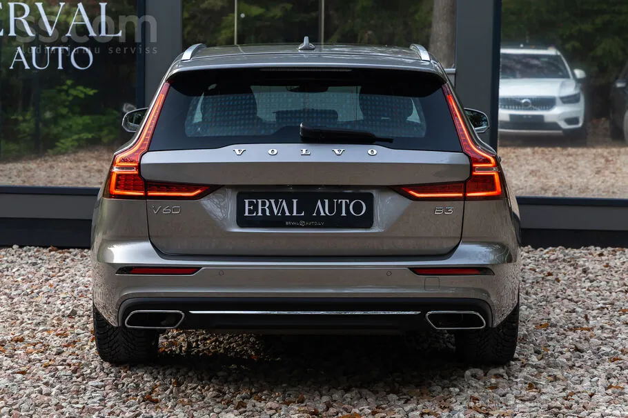 Volvo V60 2021 photo 5