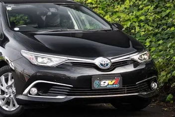 Toyota Auris 2017 photo 3