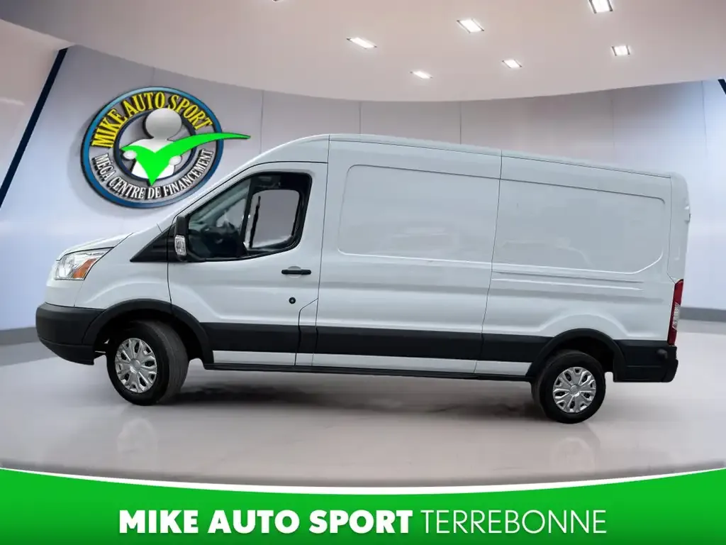 Ford Transit Cargo Van 2018 photo 2