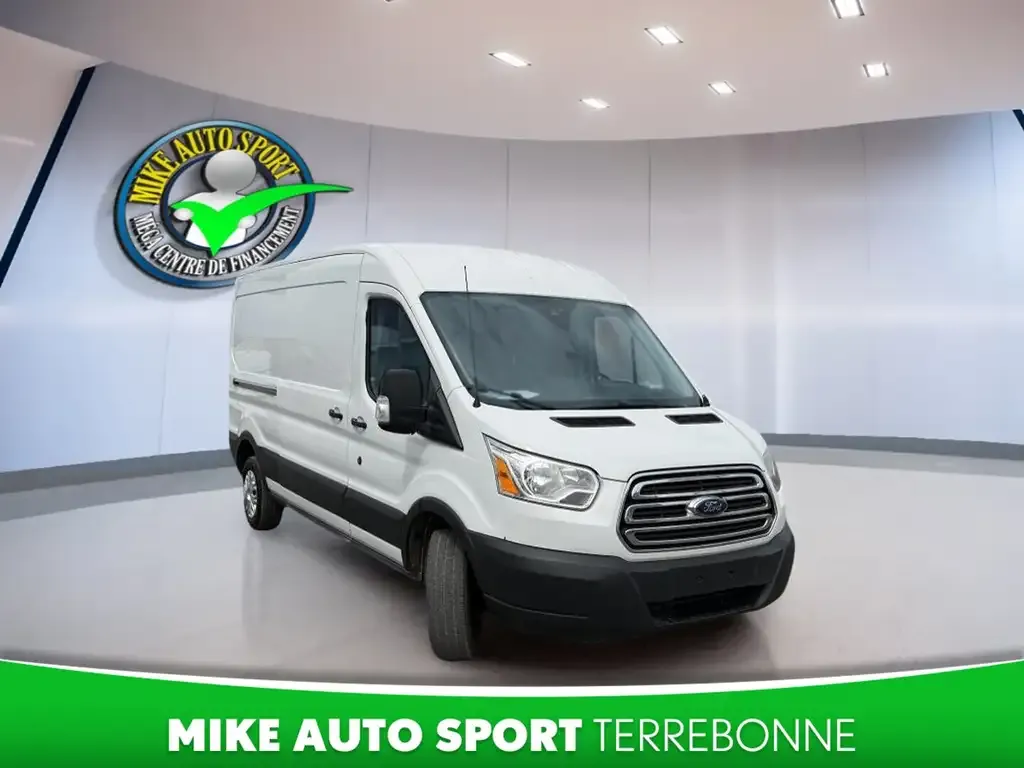 Ford Transit Cargo Van 2018 photo 5