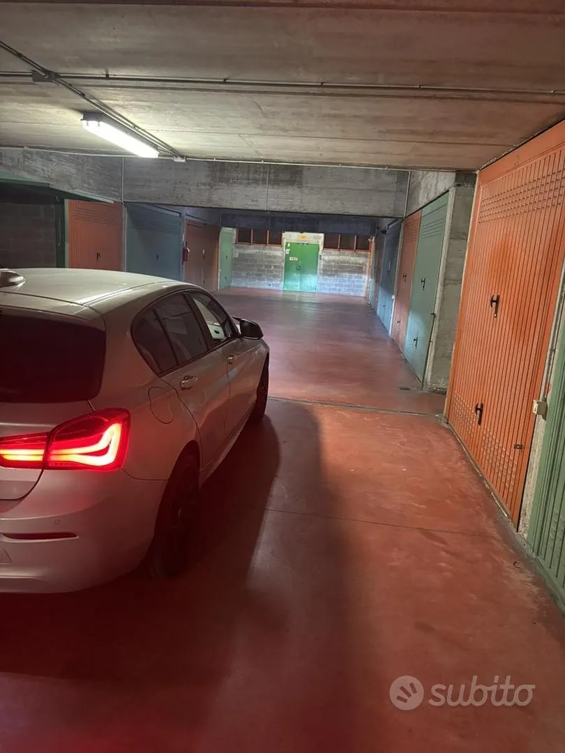BMW 118I 2020 photo 4