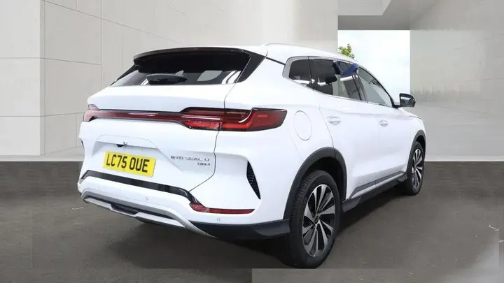 BYD Seal U 2025 photo 3