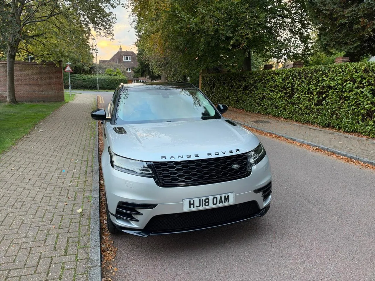Land Rover Range Rover Velar 2018 photo 2