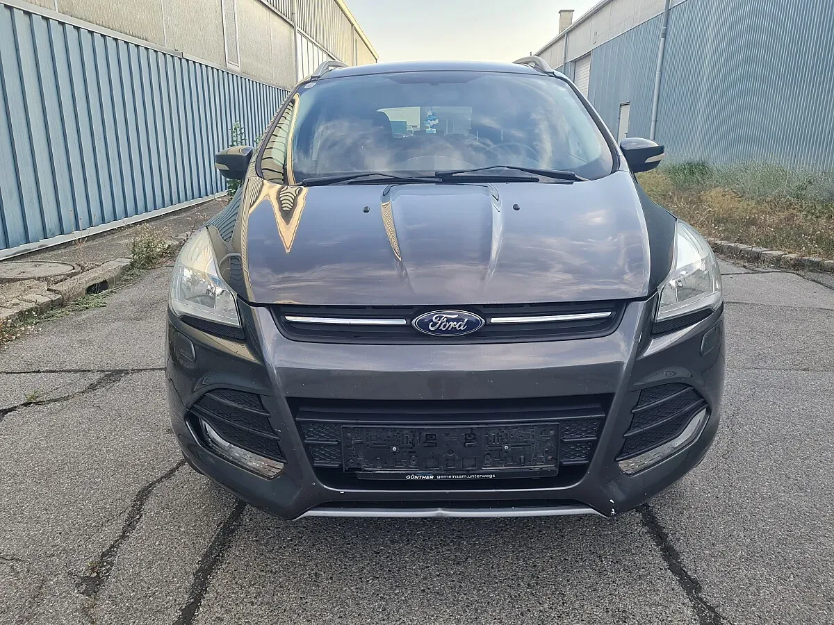 Ford Kuga 2015 photo 2