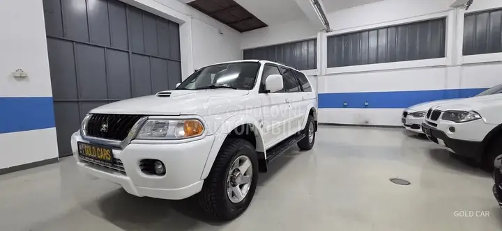Mitsubishi Pajero Sport 2006 photo 2