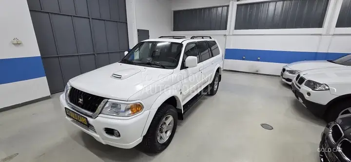 Mitsubishi Pajero Sport