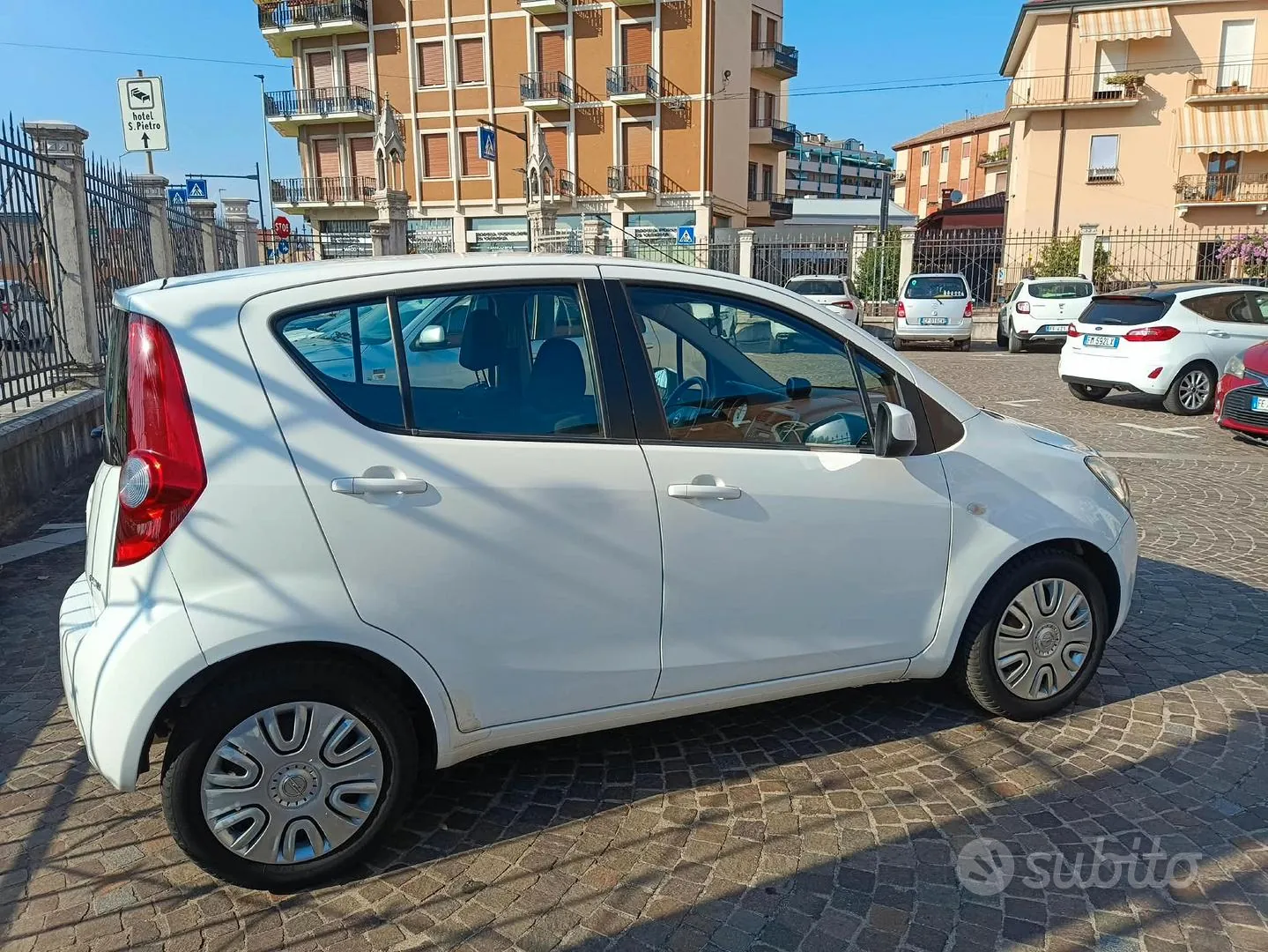 Opel Agila 2012 photo 3