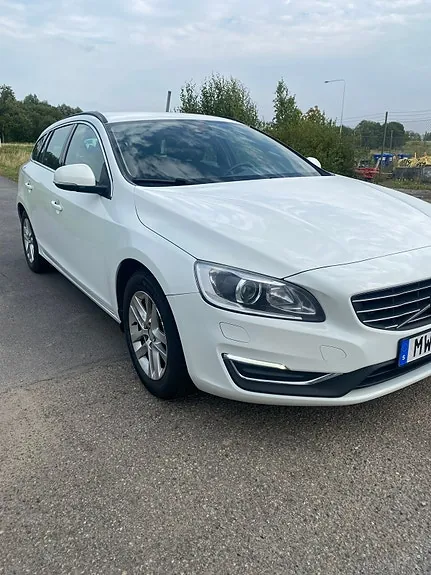 Volvo V60 2016 photo 2