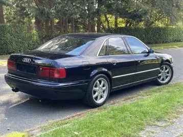 Audi A8 1996 photo 2