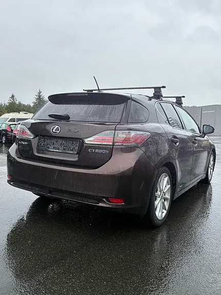 Lexus Ct200H 2011 photo 4