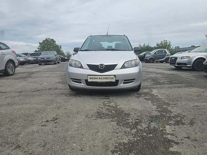 Mazda Mazda2