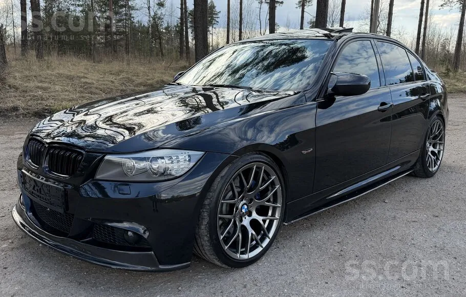 BMW 335I 2011 photo 3