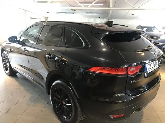 Jaguar F-Pace 2020 photo 4