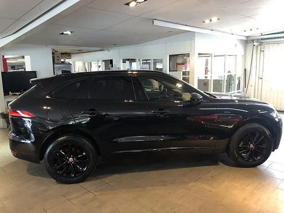 Jaguar F-Pace 2020 photo 2