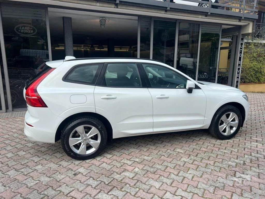 Volvo Xc60 2022 photo 4