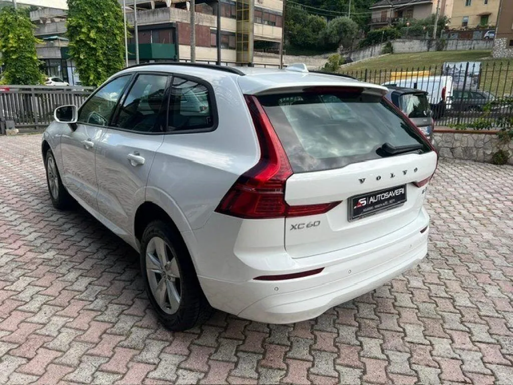Volvo Xc60 2022 photo 3