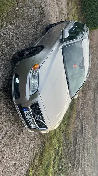 Volvo V70 2012 photo 4