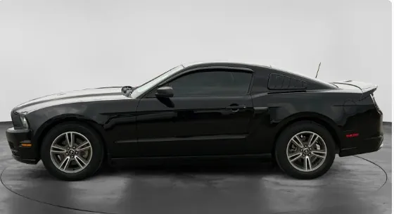Ford Mustang 2013 photo 2