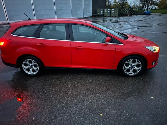 Ford Focus 2017 photo 5