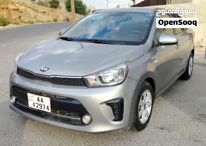 Kia Pegas