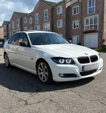 BMW E90
