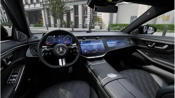 Mercedes-Benz S-Class photo 5