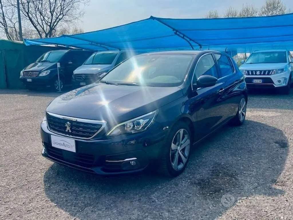 Peugeot 308 2019 photo 2