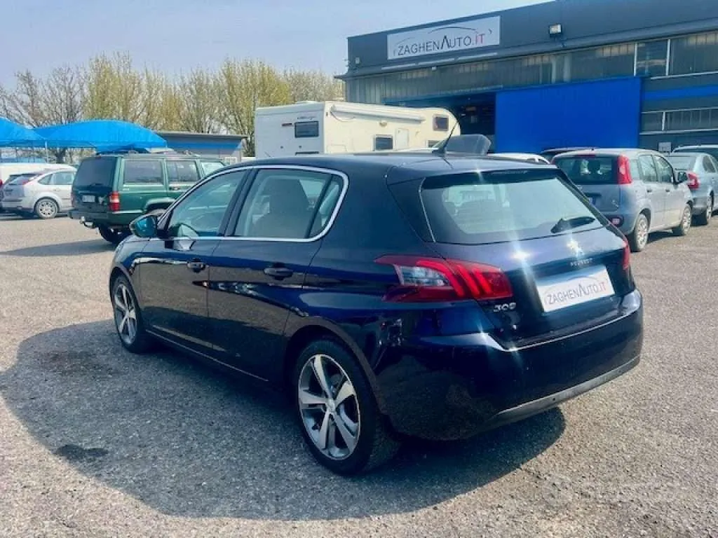 Peugeot 308 2019 photo 3