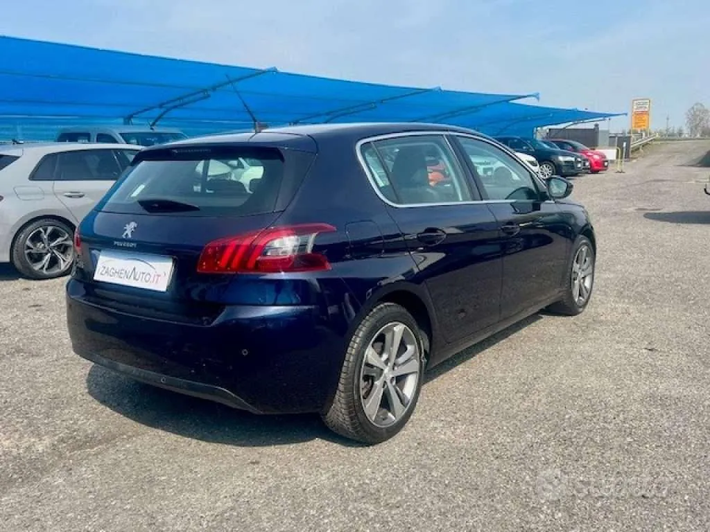 Peugeot 308 2019 photo 4
