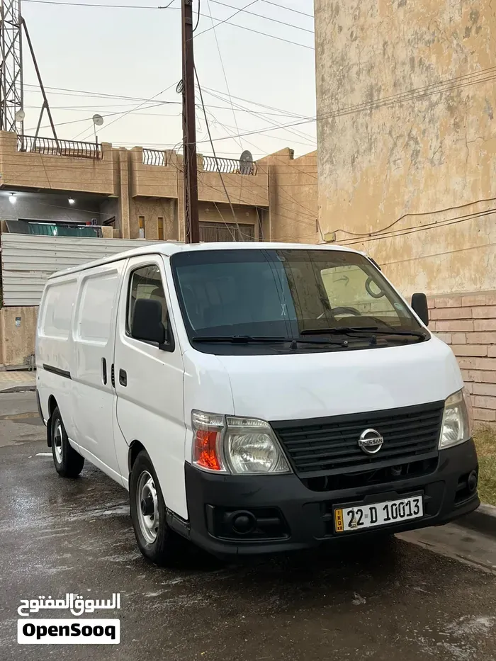 Nissan Urvan 2012 photo 4