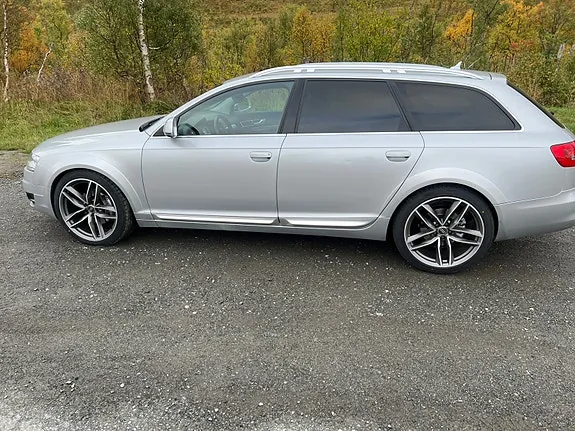 Audi A6 Allroad 2011 photo 2