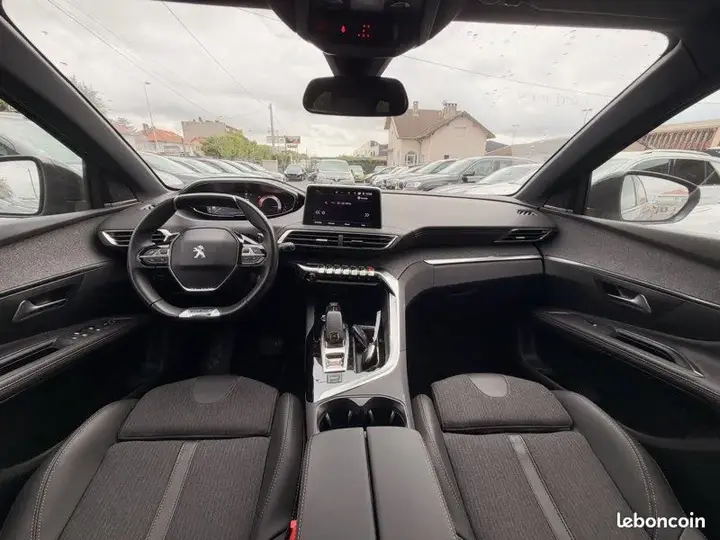 Peugeot 5008 2020 photo 3